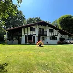 Bed & Breakfast Chez Garcia Urrugne